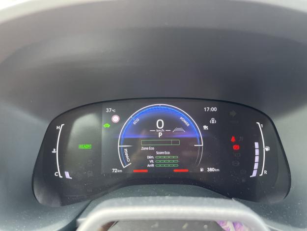 TOYOTA Aygo X 116h Graphic  
