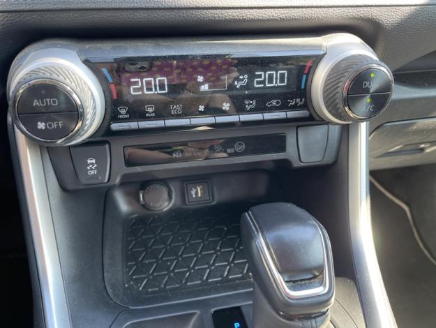 TOYOTA RAV4 222h AWD Dynamic  