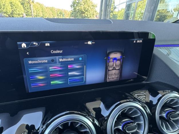 MERCEDES-BENZ GLA 200 d AMG Line  