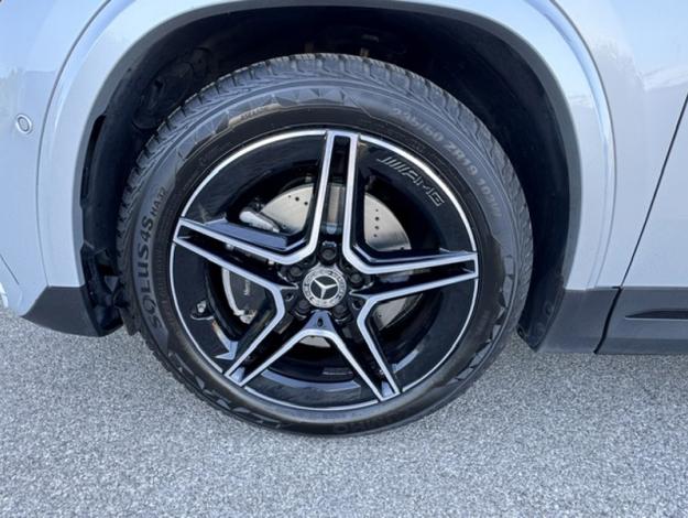 MERCEDES-BENZ GLA 200 d AMG Line  