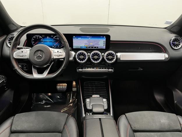 MERCEDES-BENZ GLB 200 d AMG Line  