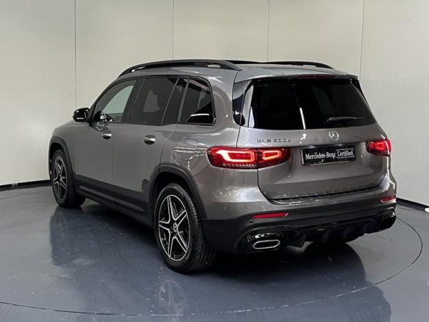 MERCEDES-BENZ GLB 200 d AMG Line  