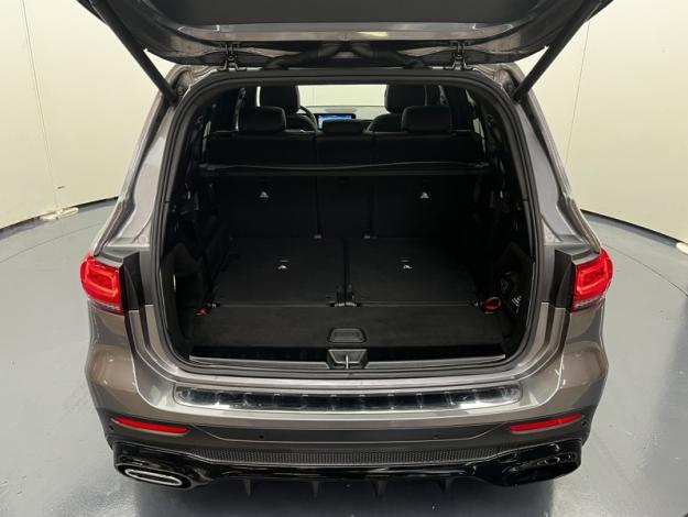 MERCEDES-BENZ GLB 200 d AMG Line  