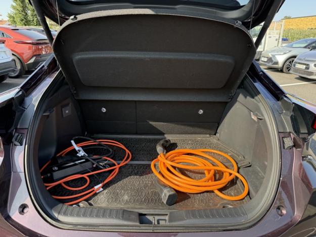 TOYOTA C-HR 2.0 PHEV 225 Design  
