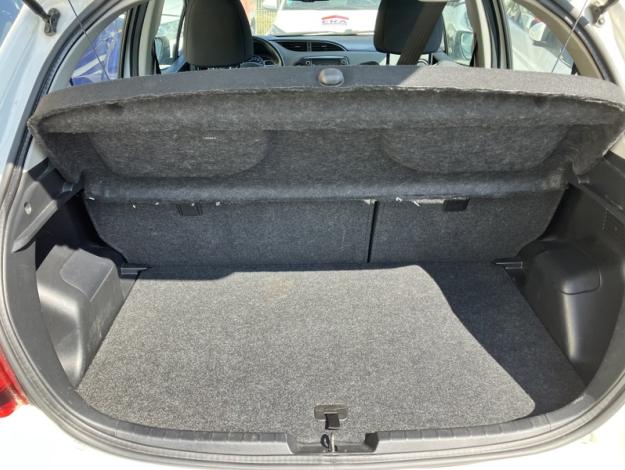 TOYOTA Yaris Dynamic Business   1.5 100 ch 