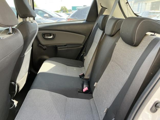 TOYOTA Yaris Dynamic Business   1.5 100 ch 