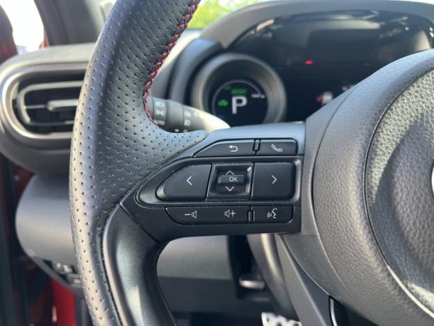 TOYOTA Yaris Hybride 116h GR SPORT  