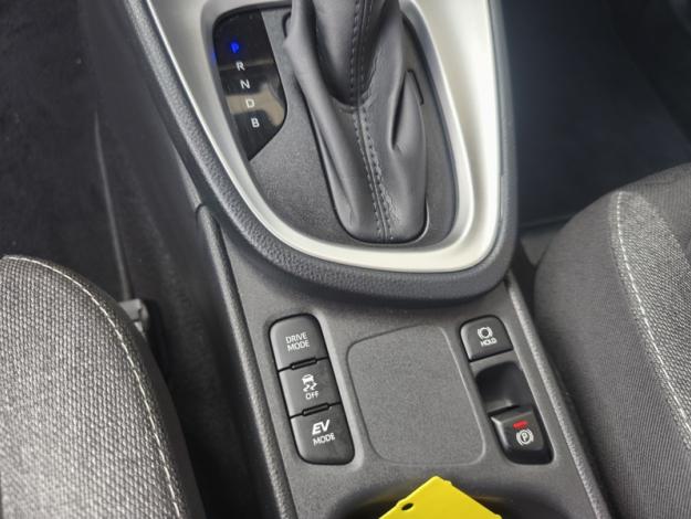 TOYOTA Yaris Cross 1.5 HYBRID 116H DESIGN AUTO  
