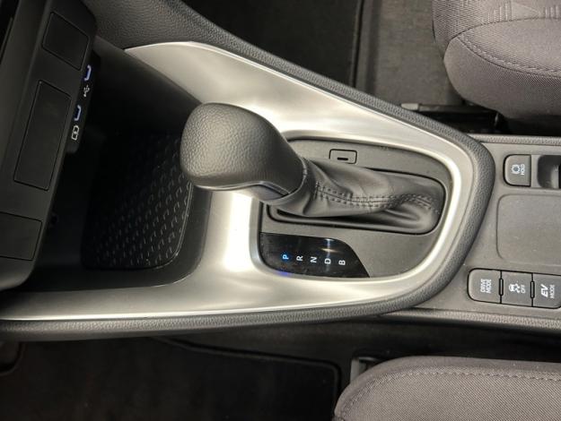 TOYOTA Yaris 116h Dynamic  
