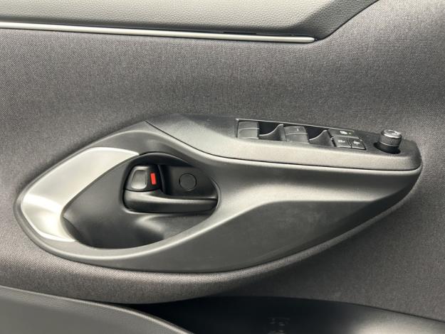 TOYOTA Yaris 116h Dynamic  