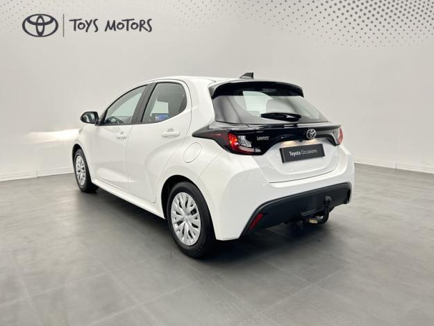 TOYOTA Yaris 116h Dynamic  
