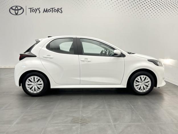 TOYOTA Yaris 116h Dynamic  