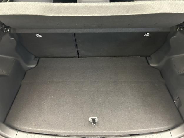 TOYOTA Yaris 116h Dynamic  
