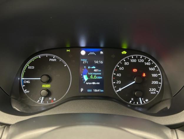 TOYOTA Yaris 116h Dynamic  
