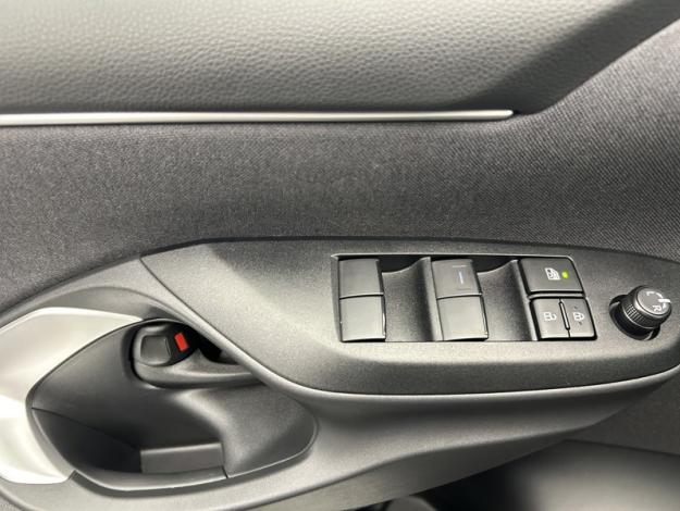 TOYOTA Yaris 116h Dynamic  