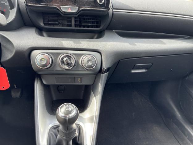TOYOTA Yaris 70 Dynamic  