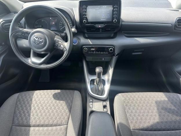 TOYOTA Yaris 116h Dynamic  