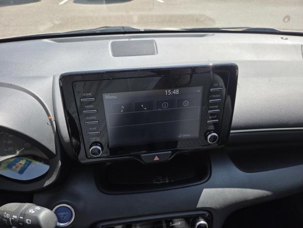 TOYOTA Yaris 116h Dynamic  