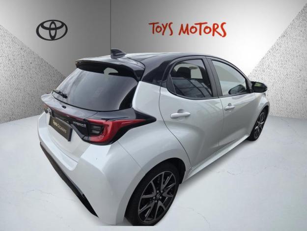 TOYOTA Yaris 116h Collection Tech Nav  