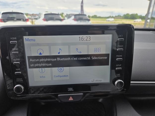 TOYOTA Yaris 116h Collection Tech Nav  
