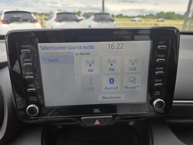 TOYOTA Yaris 116h Collection Tech Nav  