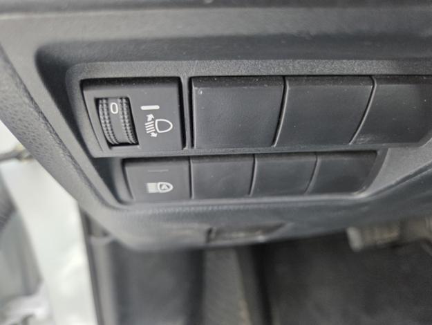 TOYOTA Yaris 116h Collection Tech Nav  