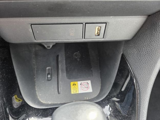 TOYOTA Yaris 116h Collection Tech Nav  
