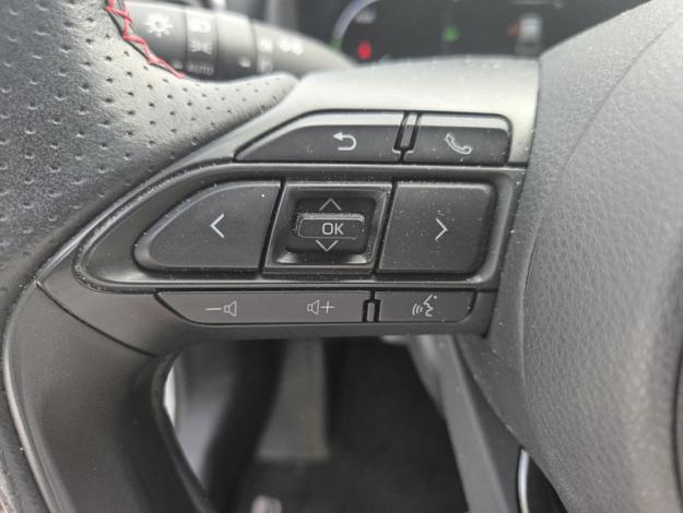 TOYOTA Yaris Cross 116H GR SPORT TO Tech  