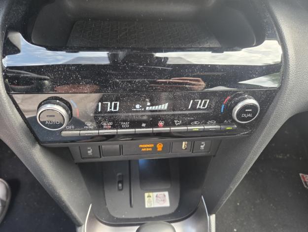 TOYOTA Yaris Cross 116H GR SPORT TO Tech  