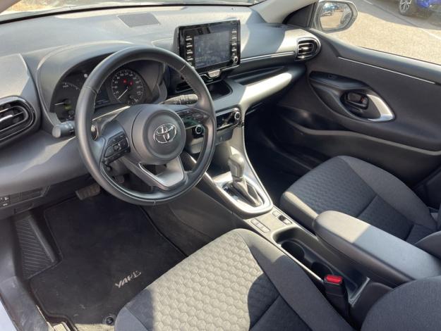 TOYOTA Yaris 116h Dynamic  