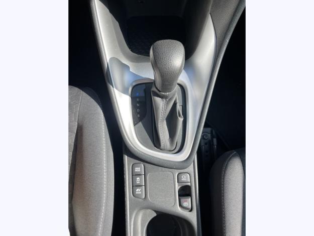 TOYOTA Yaris 116h Dynamic  