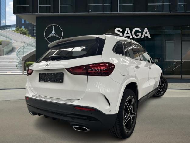 MERCEDES-BENZ GLA 250 e AMG Pack Night  