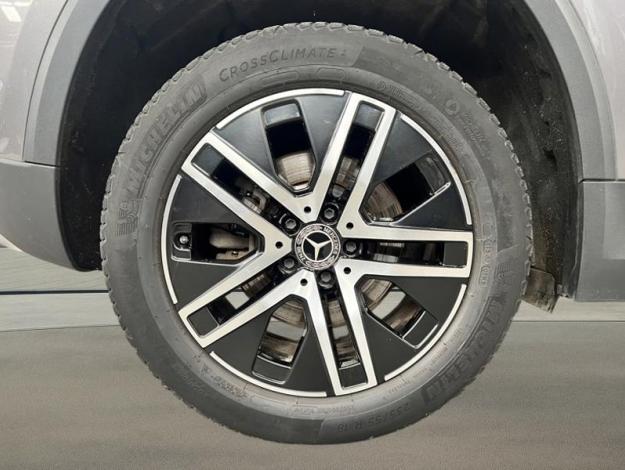 MERCEDES-BENZ GLA 250 e Luxury Line Toit Pano  