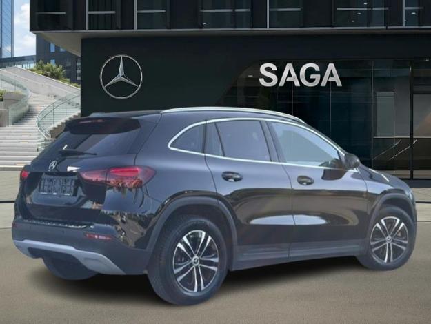 MERCEDES-BENZ GLA-Klasse GLA 180 Off-Roader