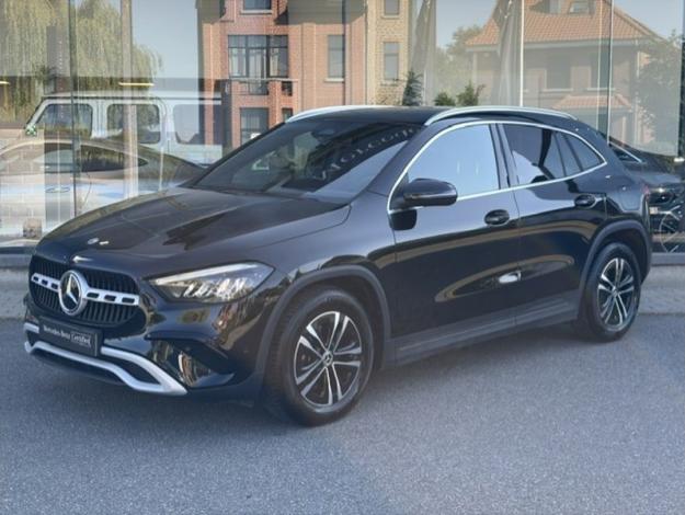MERCEDES-BENZ GLA-Klasse GLA 180 Off-Roader
