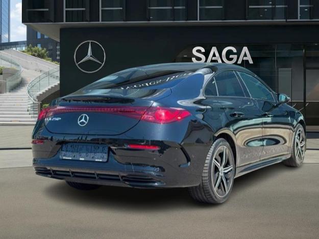 MERCEDES-BENZ CLA 250 + Coupé AMG Pack Night Attelage  