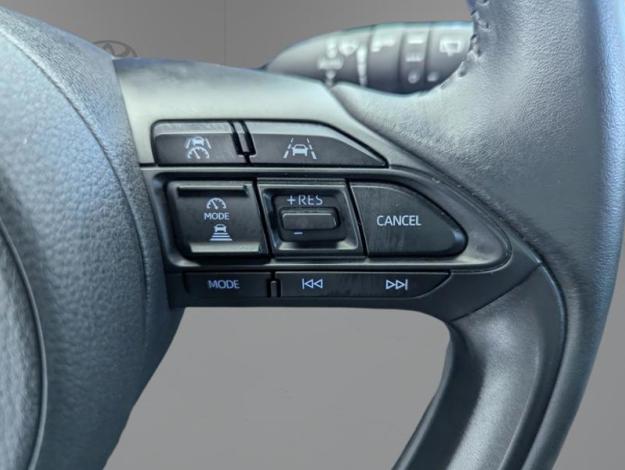TOYOTA Yaris Hybride 116h Design MY25  