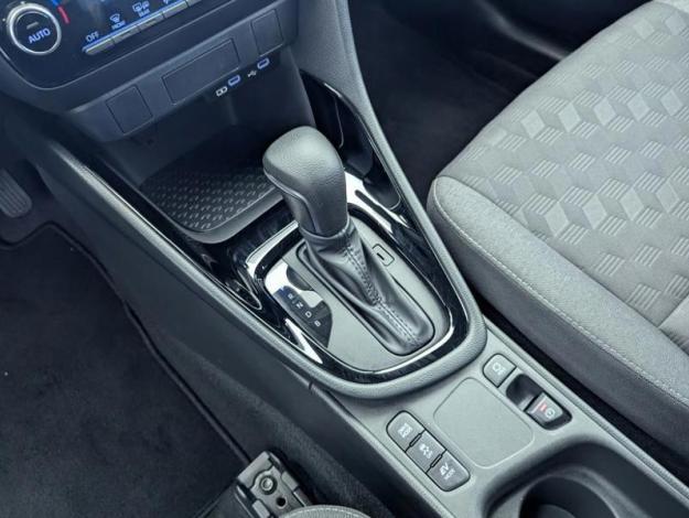 TOYOTA Yaris Hybride 116h Design MY25  