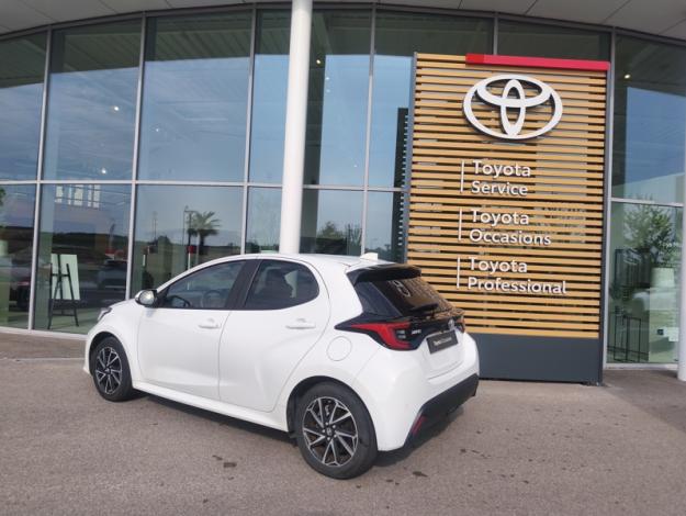TOYOTA Yaris Hybride 116h Design  