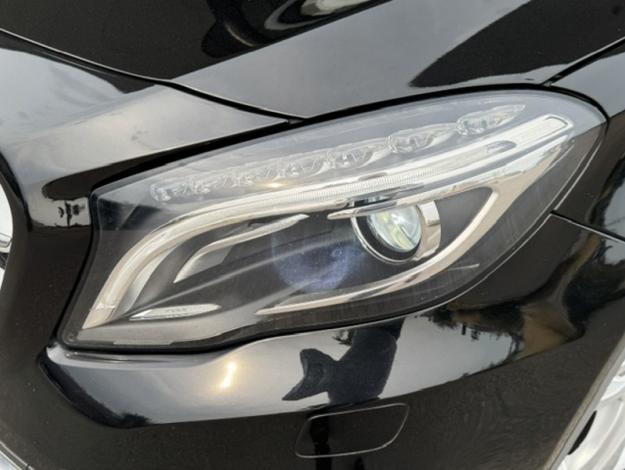 MERCEDES-BENZ GLA 200 Sensation  