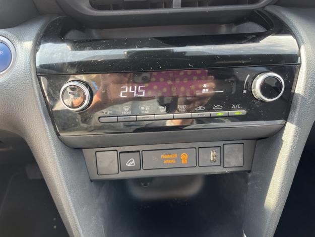 TOYOTA Yaris Cross 116H DESIGN AWD  