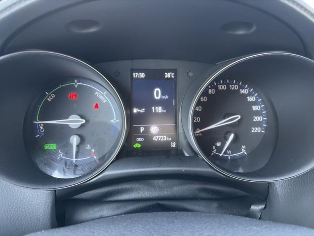 TOYOTA C-HR 122h Design  
