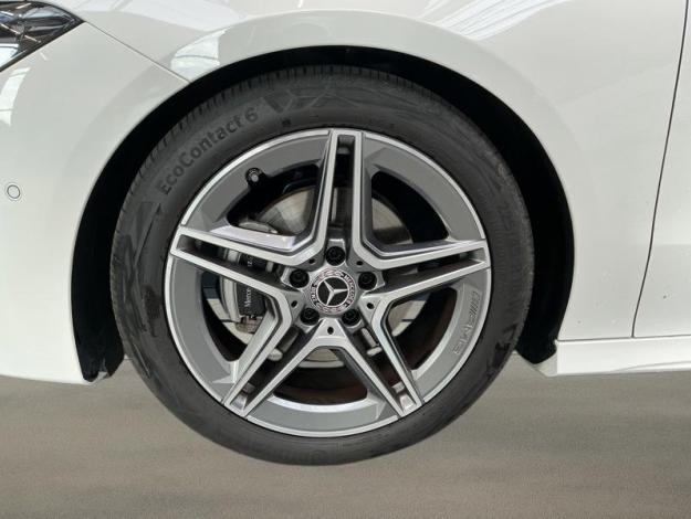 MERCEDES-BENZ CLA 180 Coupé AMG Toit Pano  