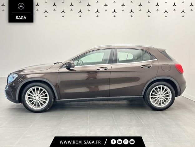 MERCEDES-BENZ GLA 200 d 7G-DCT  