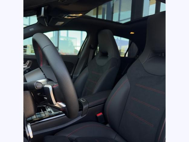 MERCEDES-BENZ Classe A 200 d AMG Line  Classe A 200 d AMG Line