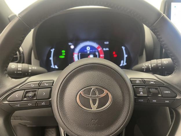 TOYOTA Yaris Cross 1.5 HYBRID 116H DESIGN MC24  