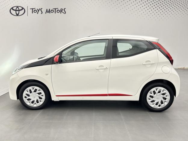 TOYOTA Aygo 1.0 VVT-i x-play  1.0 72 ch 