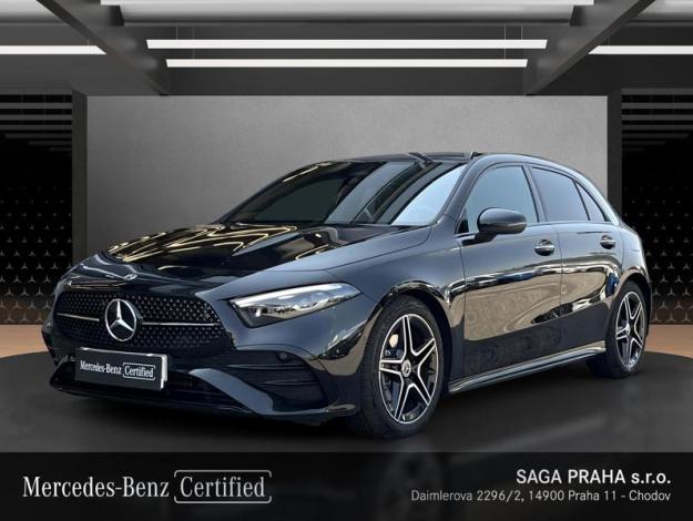 MERCEDES-BENZ A-Třída A 200 AMG Night (1/18)