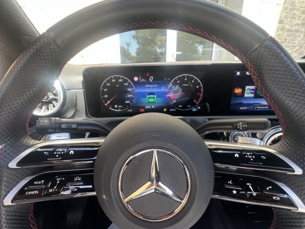MERCEDES-BENZ Classe A 200 AMG Line  