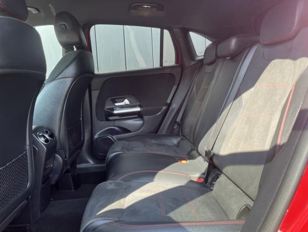 MERCEDES-BENZ GLA 250 e AMG Line  GLA 250 e AMG Line
